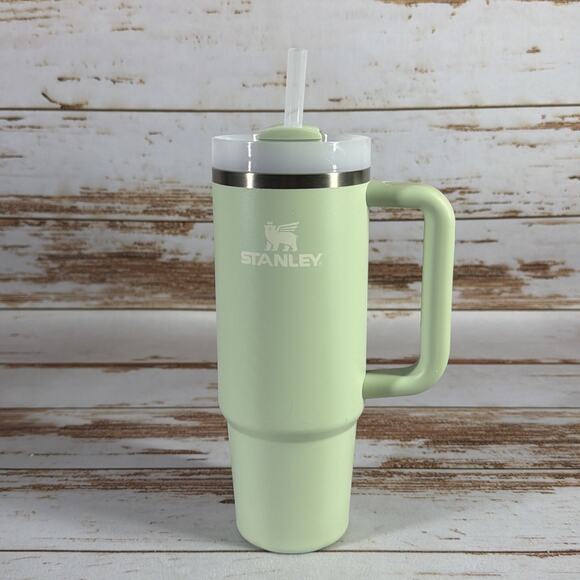 Stanley Quencher H2.0 30 oz Tumbler w/ Handle & Straw FlowState 3‑Position - Picture 1 of 6